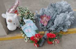 1 Returned pallet of Christmas decorations including toys and stuffed animals