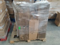 1 Return Pallet of Christmas Trees, Stuffed Snowmen etc