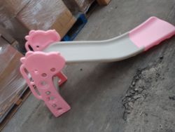 1 Pallet containing swing & Slides, Skateboards, Tables and Desks - RRP Circa £1250