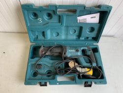 Makita Reciprocating Saw Boxed 110v JR3050T #3 - Removed from joiners shop - Untested