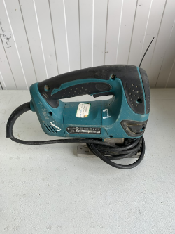 Makita 4350 FCT Jigsaw 240v #1 - Removed from joiners shop - Untested