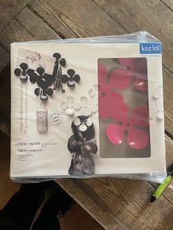 Approx 30 X NEW KOZIOL - 'Forget Me Not' Jewellery Organiser - Pink