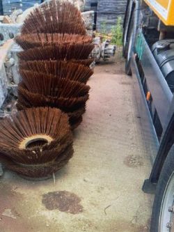 New Johnson / Scarab Side wire brushes x15 pieces - PLUS VAT