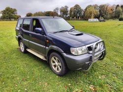 2004/54 Nissan Terrano 4x4 - 62k miles - 4 almost new tyres - 2.7 turbo diesel Black cab engine