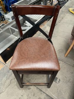 18 low bar stools - 900mm x 600mm seat height