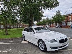 2013 BMW 530D AC AUTO WHITE ESTATE - Ex Police Car 268hp - Full service history