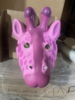 Approx 288 x NEW WILD REPUBLIC - GIRAFFE MASK PINK