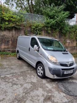 2012 VAUXHALL VIVARO 2900 SPORTIVE LWB CDTI SILVER PANEL VAN - 117K MILES