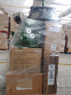 1 Return pallet of trees, fake snow, fibre optic trees, festive scenes and ornaments