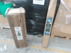 1 Pallet of a Mixture of different size Christmas trees
