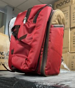 10 x BRAND NEW RED PICNIC BAGS - 25 PIECE SET