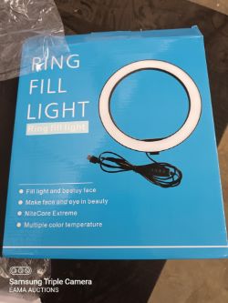 (Box 104) - 18 brand new ring fill lights