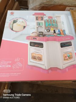 L216 - 1 Pallet Containing Approx 12 kids water vapour kitchens