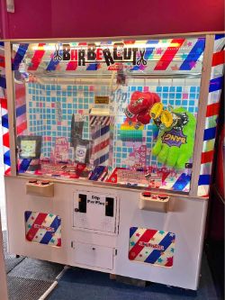 Barber Cut 2 Player £1 play Prize Machine