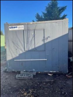 Office / kitchen partitioned unit - Plus VAT