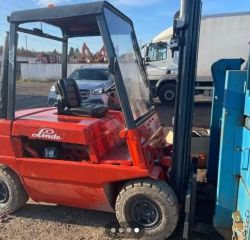 LINDE 2 TON DIESEL FORKLIFT TRUCK - LIFTS APPROX 2.5 TON - Plus vat