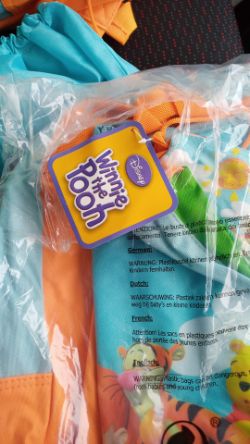 100pcs Brand new Disney multi bag set - contains backpack , sports bag and pencil case - 3 in 1