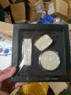 Makeup kit approximately 36 box no 130