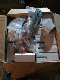 Mixed watches/ alarm clocks approximately 500 box no 143