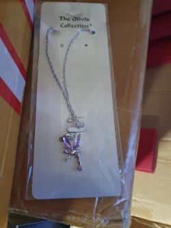 Girls necklaces approximately 2000 box no 53