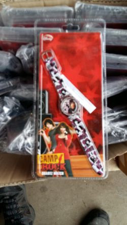 Kids watch approximately 100 box no 70