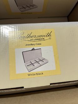 Box 11 Approx 16 Jewellery Cases