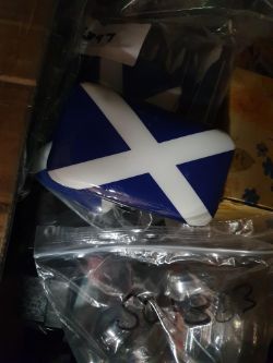 Mixed travel kits approximately 450 box no 153