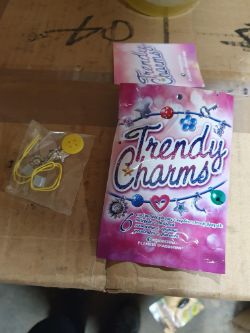 Build your own necklace approximately 85 box no 116