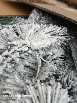 (L71) - 1 Pallet Containing Approx 6 Brand New artificial Xmas trees snow effect