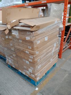 (P137) - 1 pallet of 26 x White Office Desks
