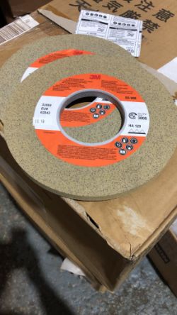 (DJW) - 20 x 3M Bench Grinder metal working wheels - Brand new