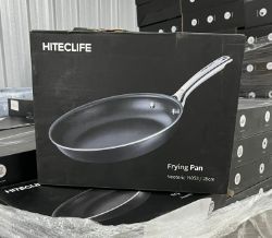 10 x BRAND NEW FRYING PANS - 28cm