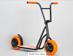 BRAND NEW Rocker Rolla Scooter - Black