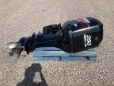 Outboard Motor:Mercury 250hp Ex MOD