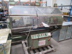 A Supreme Auto Leader Cylinder & Bottom Blade Grinder. Please note there is a £5 plus VAT Lift out f