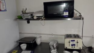 Kitchen Sundries to include George Foreman GR10AWHT Champ Grill, Breville VST070 Sandwich Toaster,