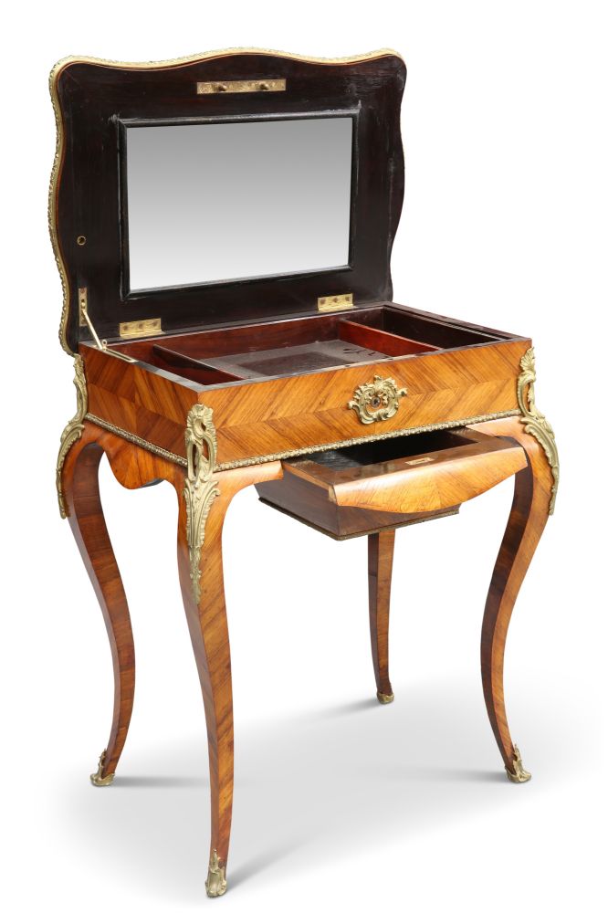 Antiques & Furniture