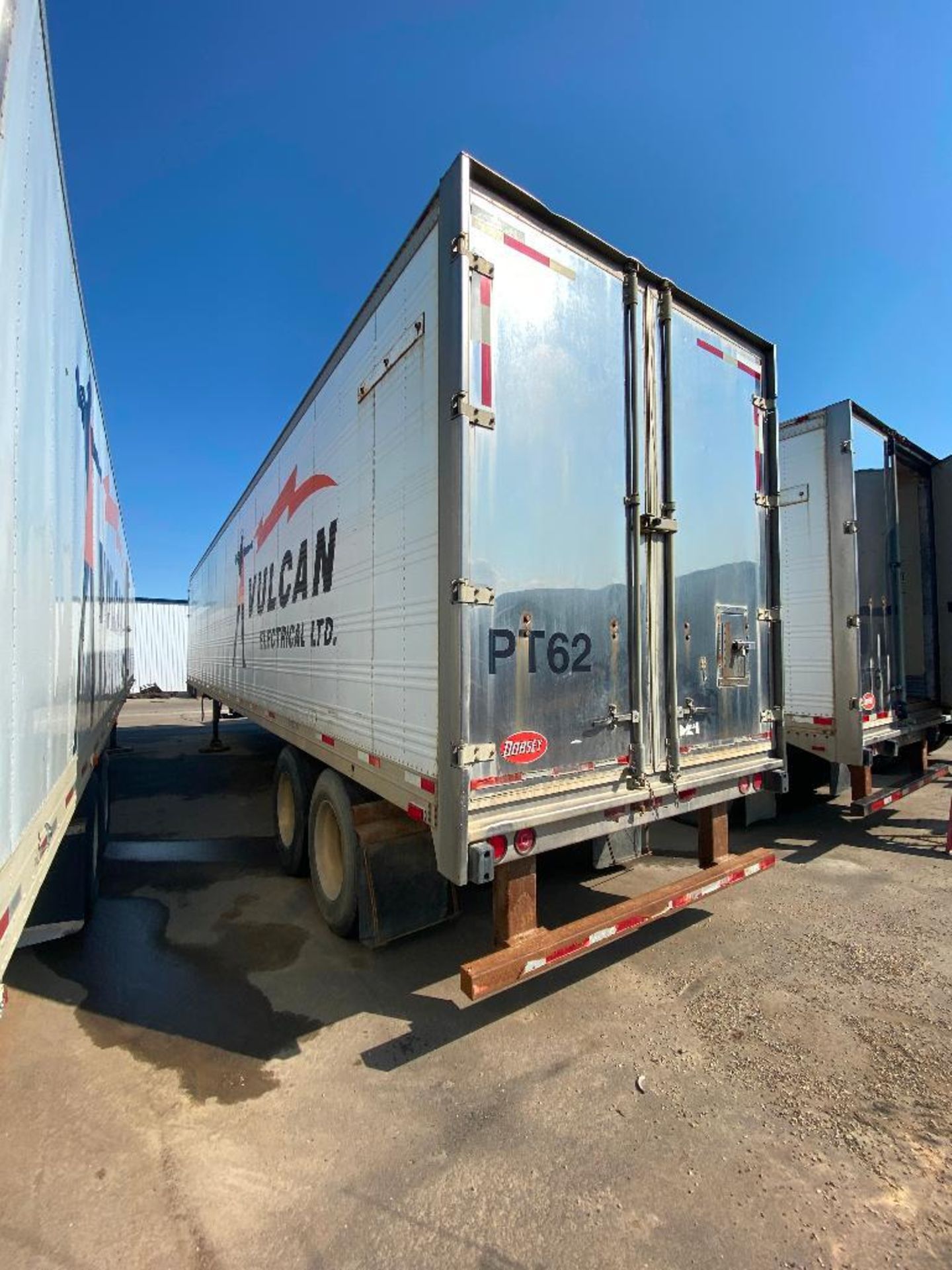 T/A 48' Insulated Office/ Tool Crib Trailer VIN#: OBL - Image 6 of 15