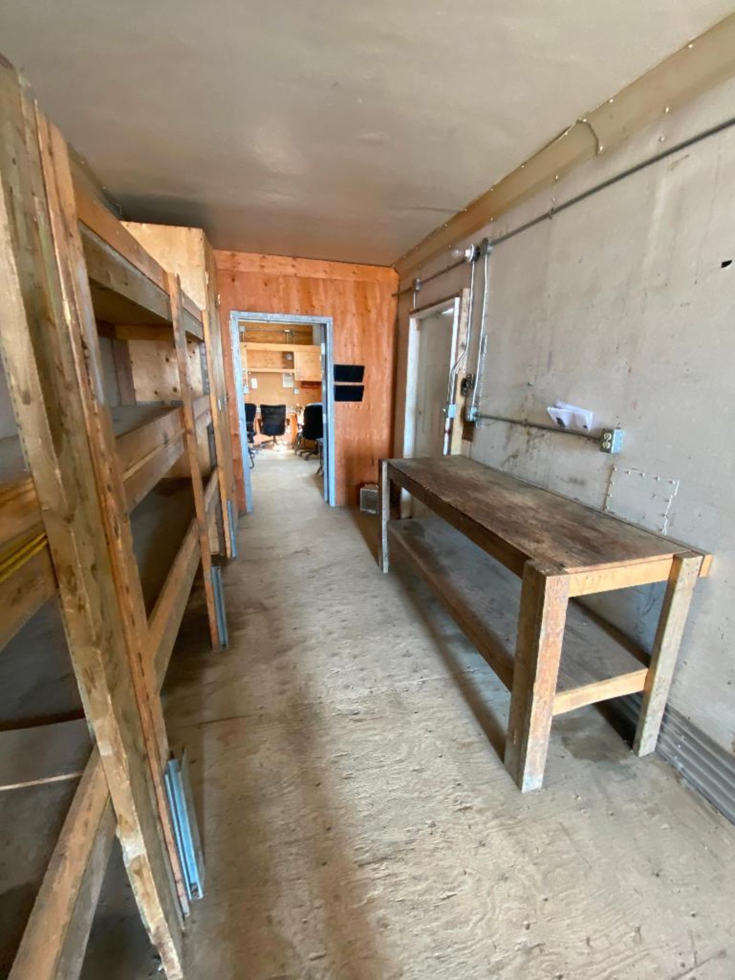 T/A 48' Insulated Office/ Tool Crib Trailer VIN#: OBL - Image 9 of 15