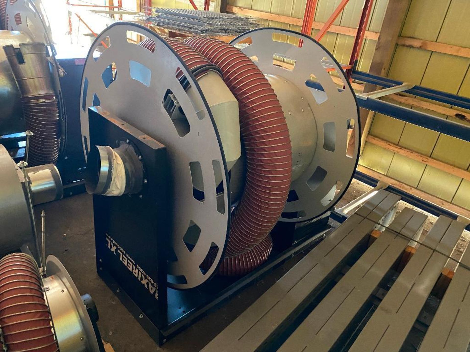 AQC Dust Maxireel XL Reel Exhaust Hose System w/ Greenheck 13-IPA-SD-10 Industrial Process Fan - Image 4 of 13
