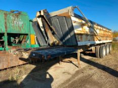 2009 Gravhaul Tri-Axle Gravel Trailer VIN: 2M9FS335291174129