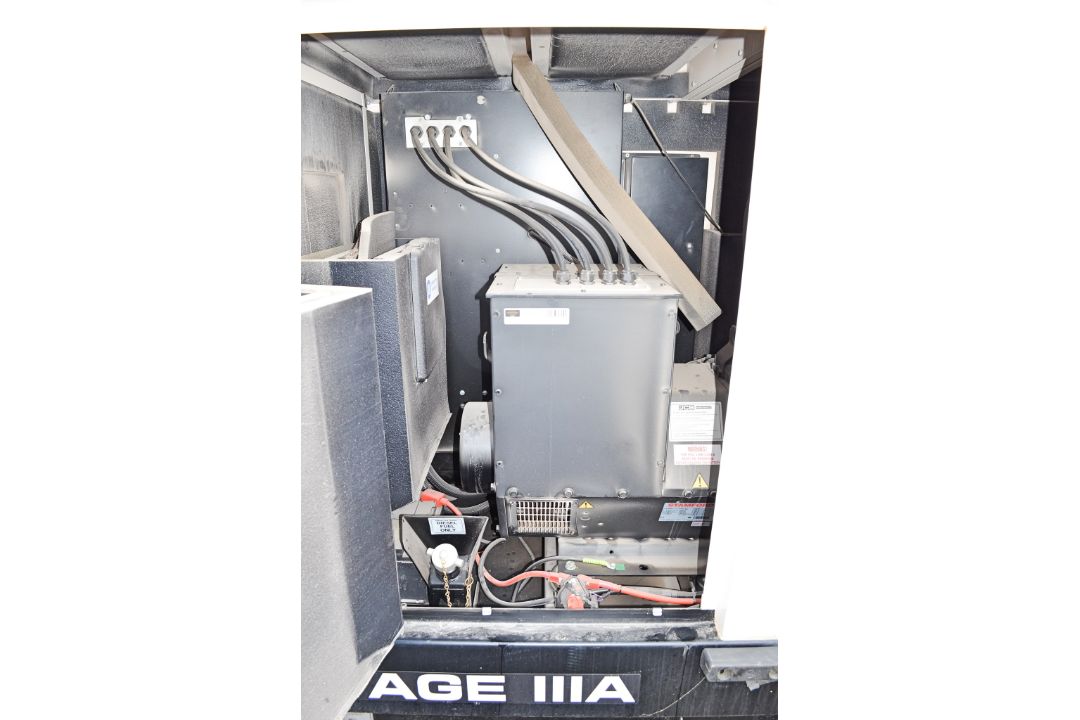 JCB G150 RS 150 kva diesel driven generator Year: 2021 S/N: 2656462 Recorded Hours: 221 E301 - Image 6 of 10