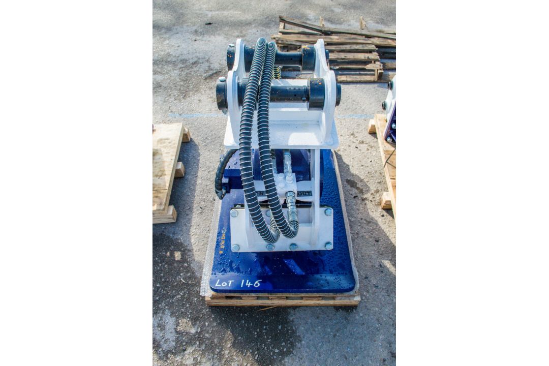 Hirox hydraulic compactor plate to suit 5-9 tonne excavator ** New and unused ** - Image 4 of 4