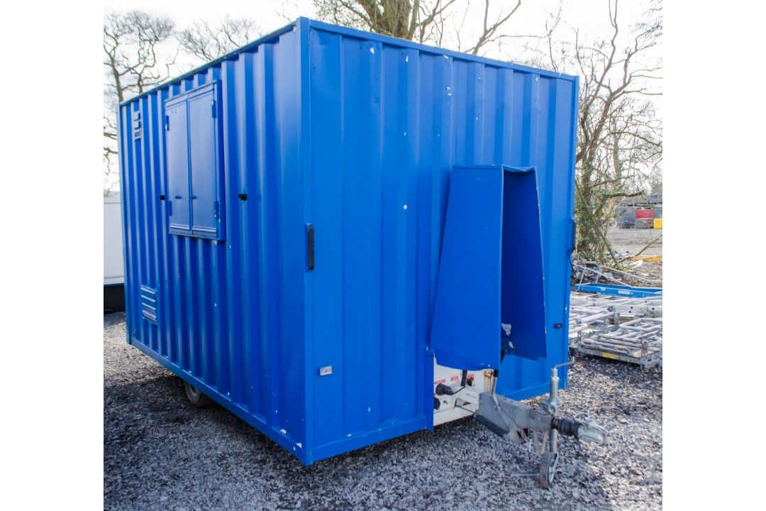 Boss Cabins 12ft x 6 ft  fast tow mobile steel anti vandal welfare unit - Image 4 of 13