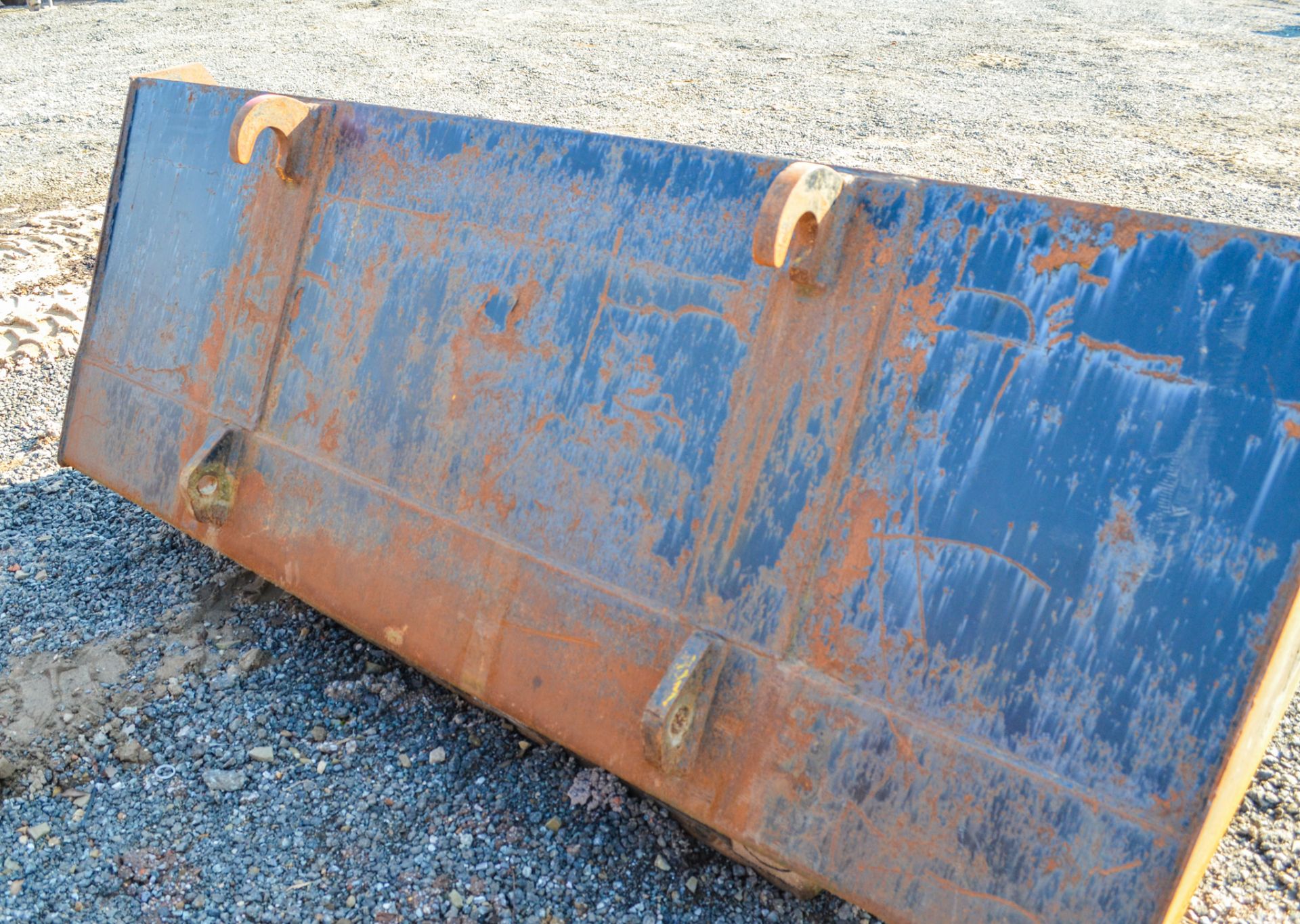 7ft bucket to suit JCB telehandler quick hitch - Image 2 of 2
