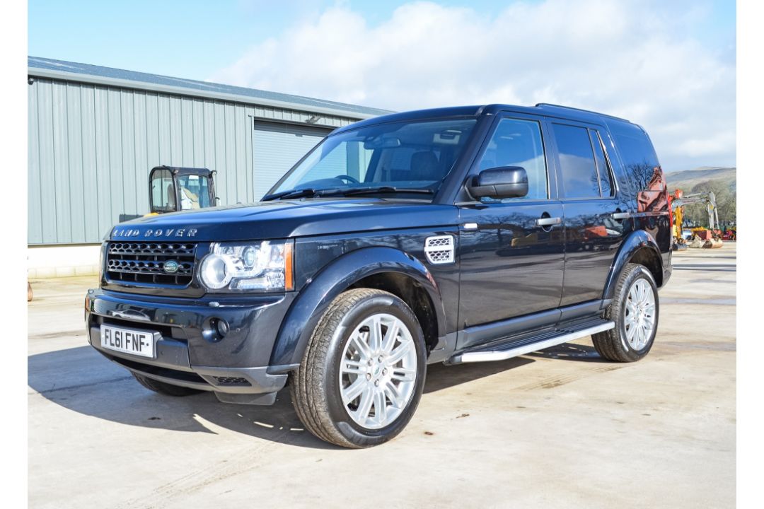 Land Rover Discovery 4 3.0 SDV6 HSE 7 seat 5 door estate car - Image 1 of 33