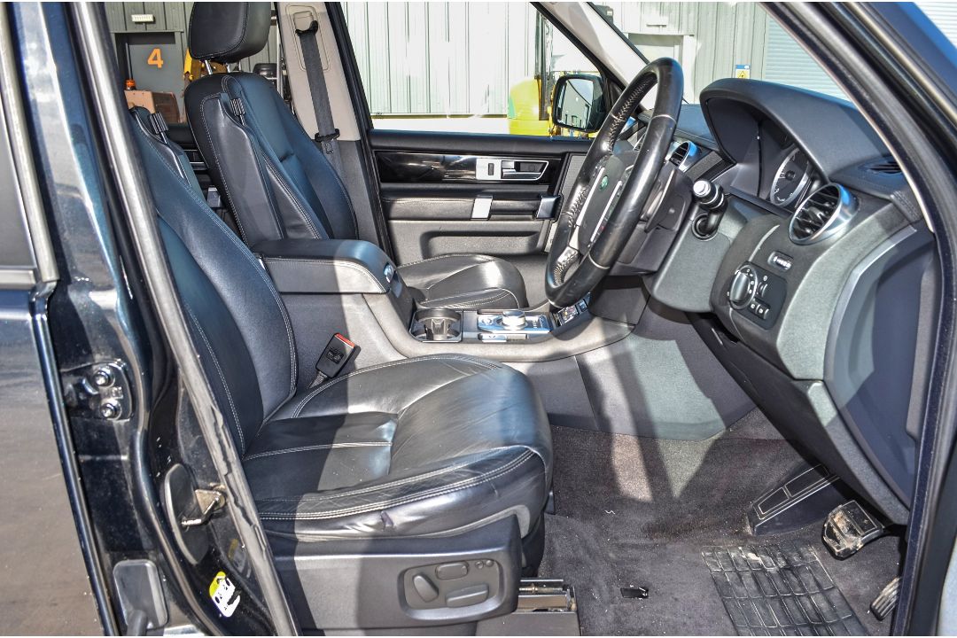 Land Rover Discovery 4 3.0 SDV6 HSE 7 seat 5 door estate car - Image 18 of 33