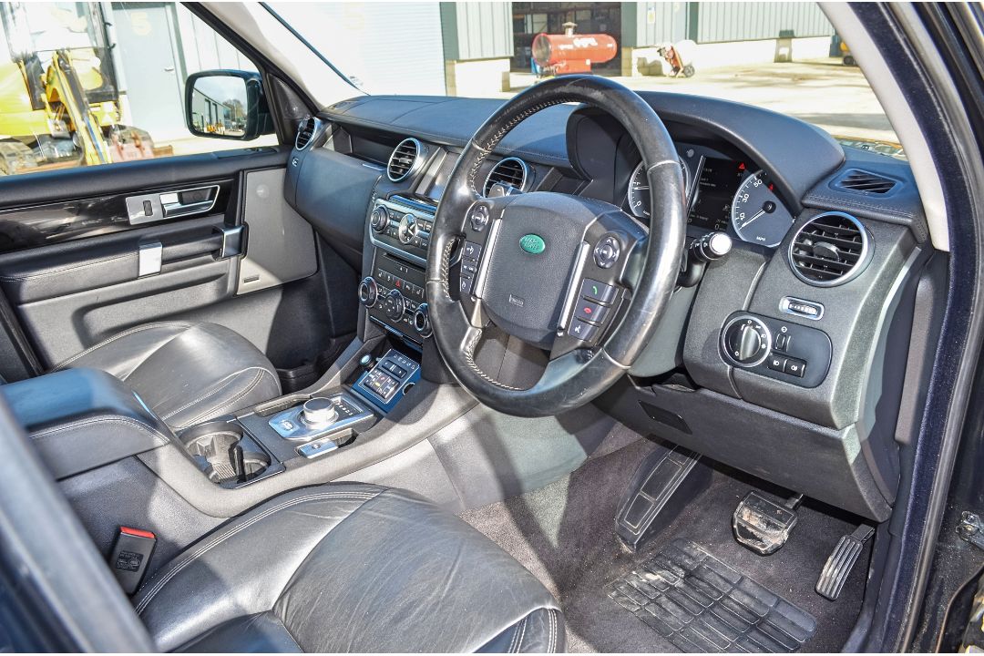 Land Rover Discovery 4 3.0 SDV6 HSE 7 seat 5 door estate car - Image 17 of 33