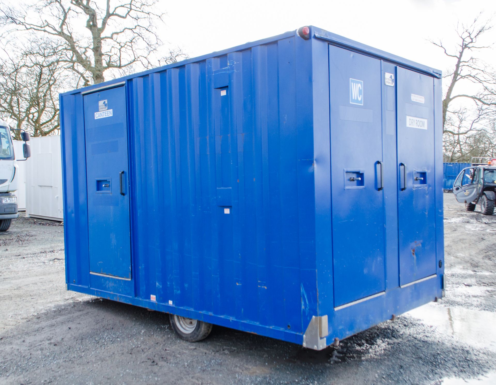 Boss Cabins 12ft x 6 ft  fast tow mobile steel anti vandal welfare unit - Image 4 of 13