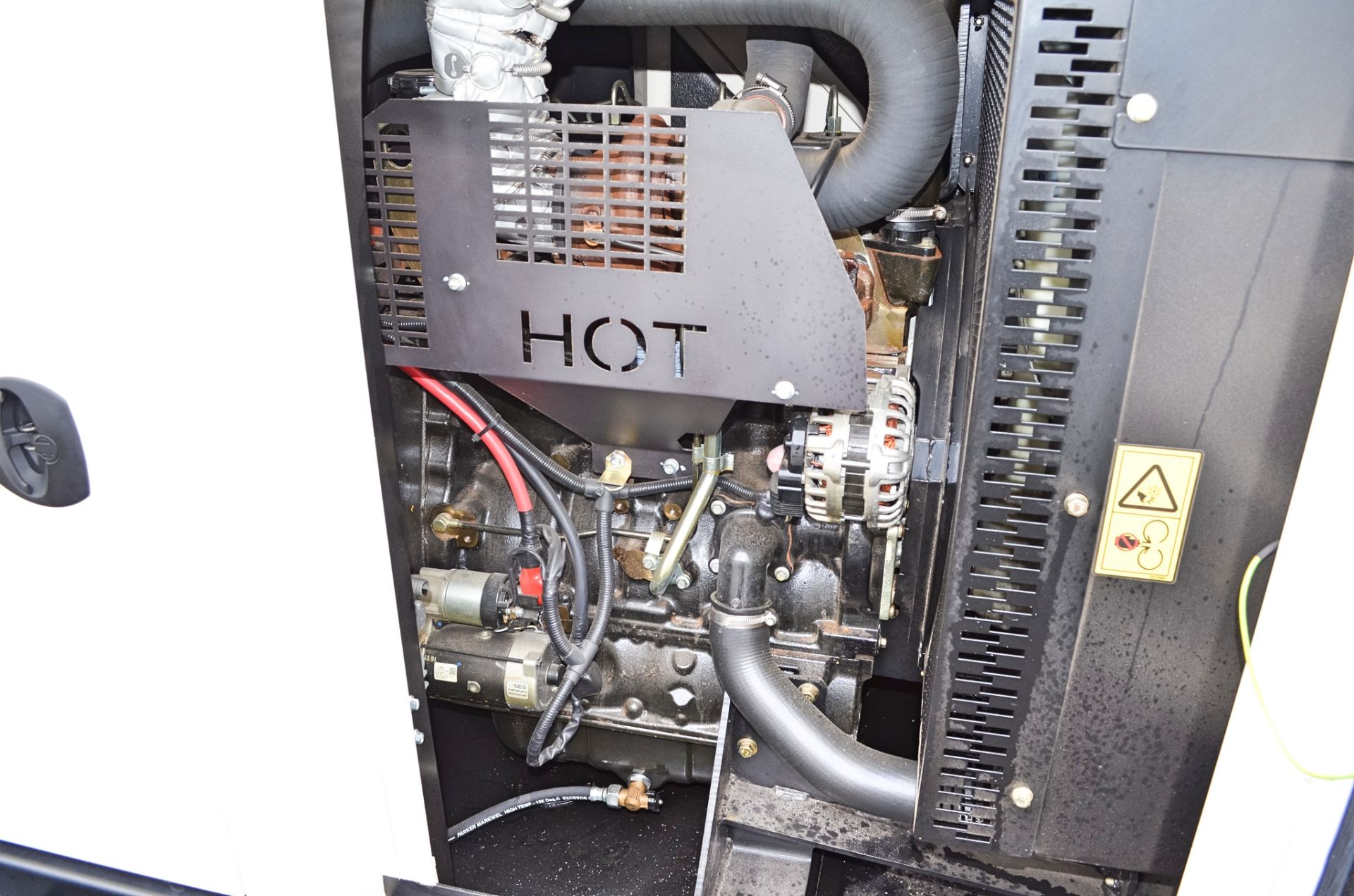 JCB G100 RS 100 kva diesel driven generator Year: 2021 S/N: 2959274 Recorded Hours: 1001 - Image 9 of 12